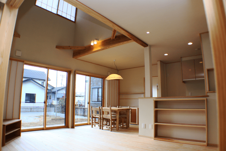 春の朝、思わず深呼吸したくなる家|その秘密は“窓の配置”にありました