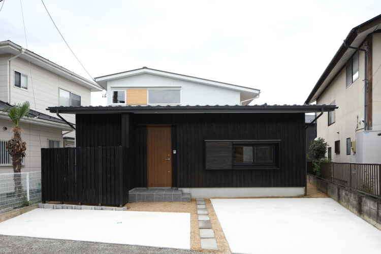 ♭(フラット)な木の家。半平屋完成見学会
