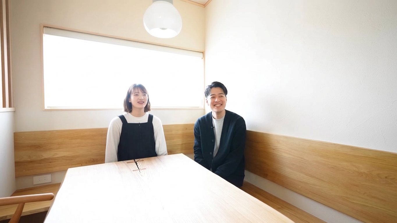 安達太良山を望みながら、 木の香りと珪藻土に包まれて暮らす。 アイキャッチ
